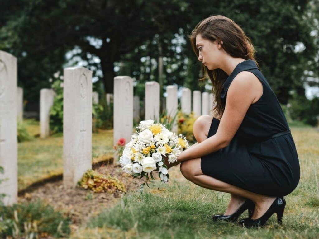 "Today, June 23rd, is International Widows' Day: An anniversary with a female face and a harsh reality" | De Último Minuto English