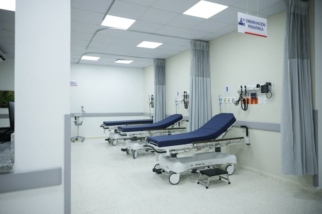 Government delivers health works in Valverde | De Último Minuto English
