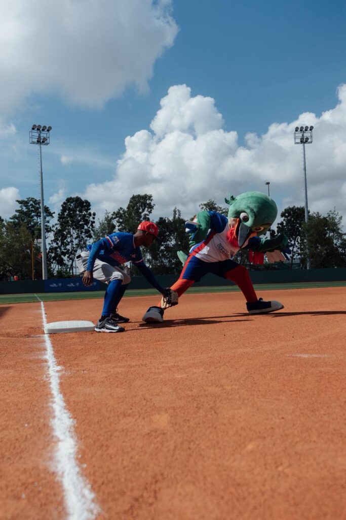 MIVHED accelerates delivery of sports facilities ahead of Santo Domingo 2026 | De Último Minuto English
