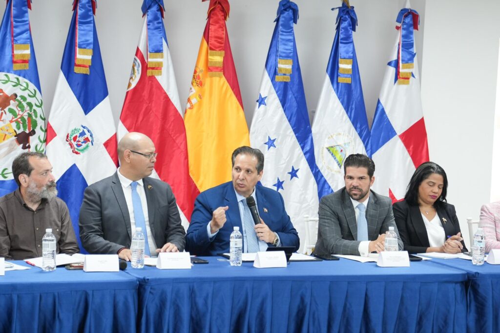 SICA countries promote joint evaluation of biotechnological and biosimilar medicines | De Último Minuto English