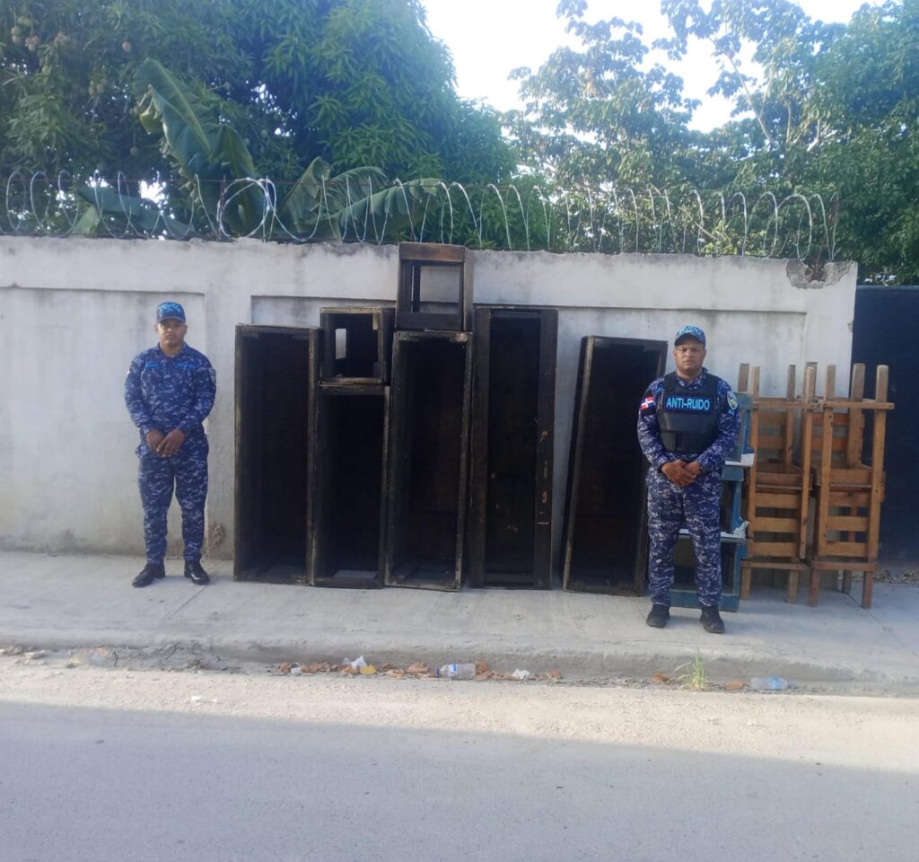 Police intervene in entertainment venues due to excessive noise and curfew violations in Río Salado | De Último Minuto English