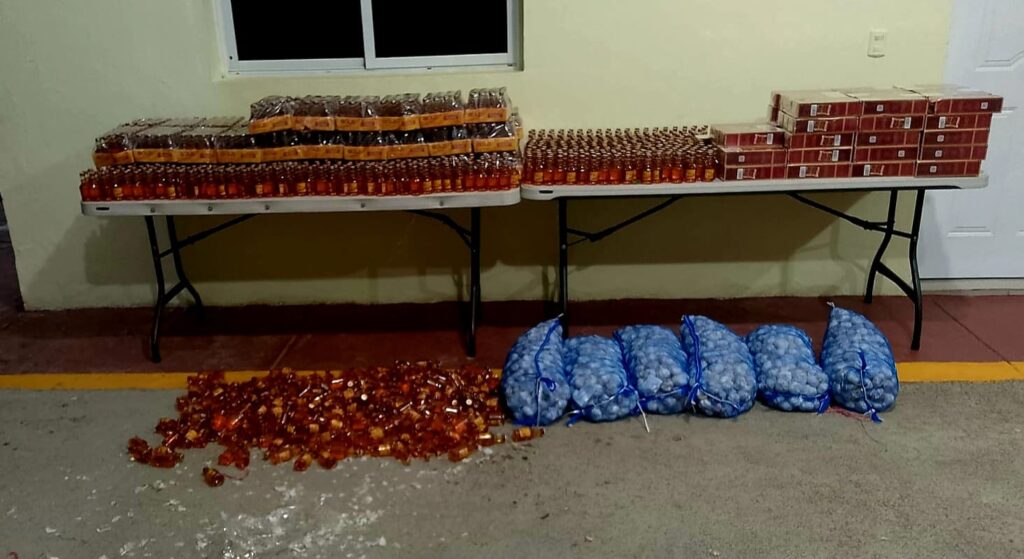 Contraband transported by mules seized in the border area of Elías Piña | De Último Minuto English