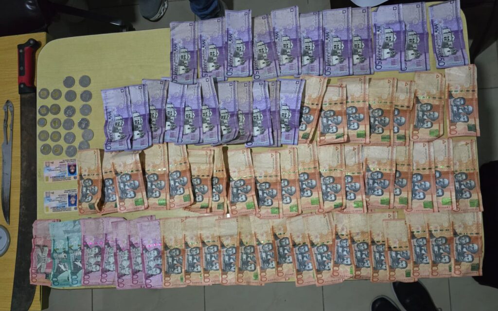 National Police seizes more than 300 portions of alleged drugs and arrests a man during an operation in Constanza | 4 | National Police seizes more than 300 portions of alleged drugs and arrests a man during an operation in Constanza | De Último Minuto English