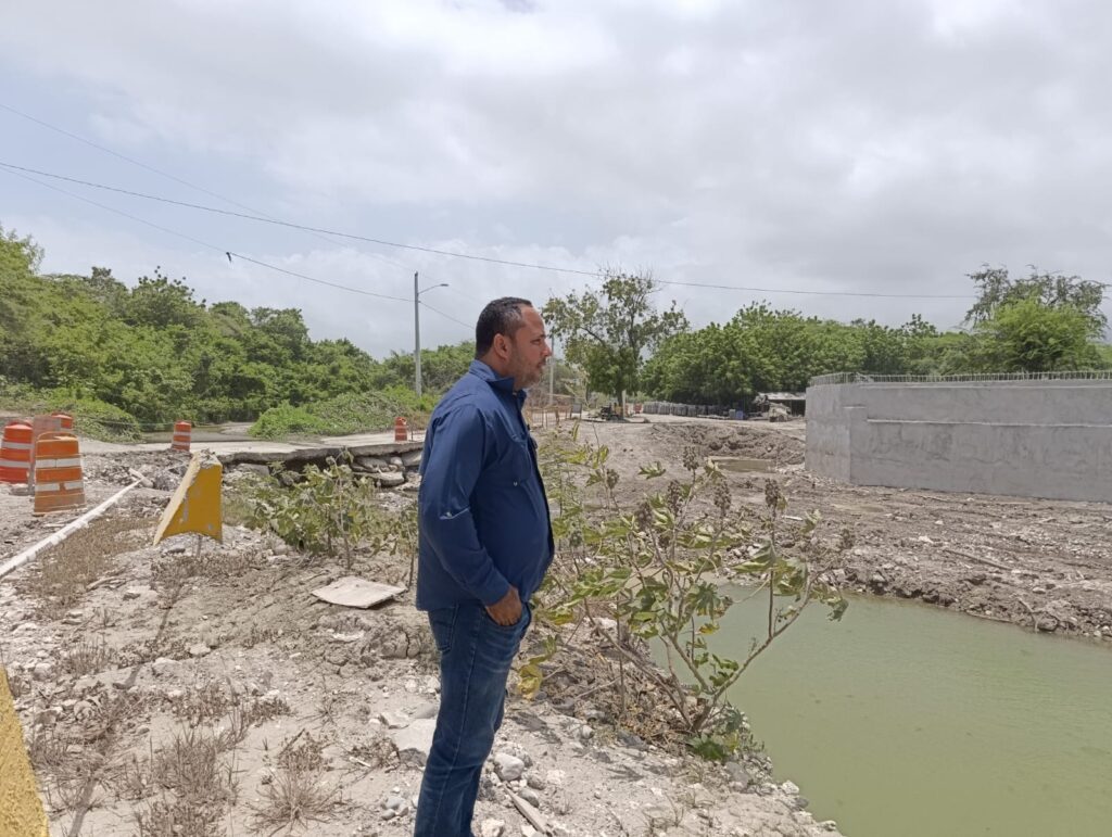 Construction of bridge to Playa Monte Río boosts tourism and economic development in Azua | 2 | Construction of bridge to Playa Monte Río boosts tourism and economic development in Azua | De Último Minuto English