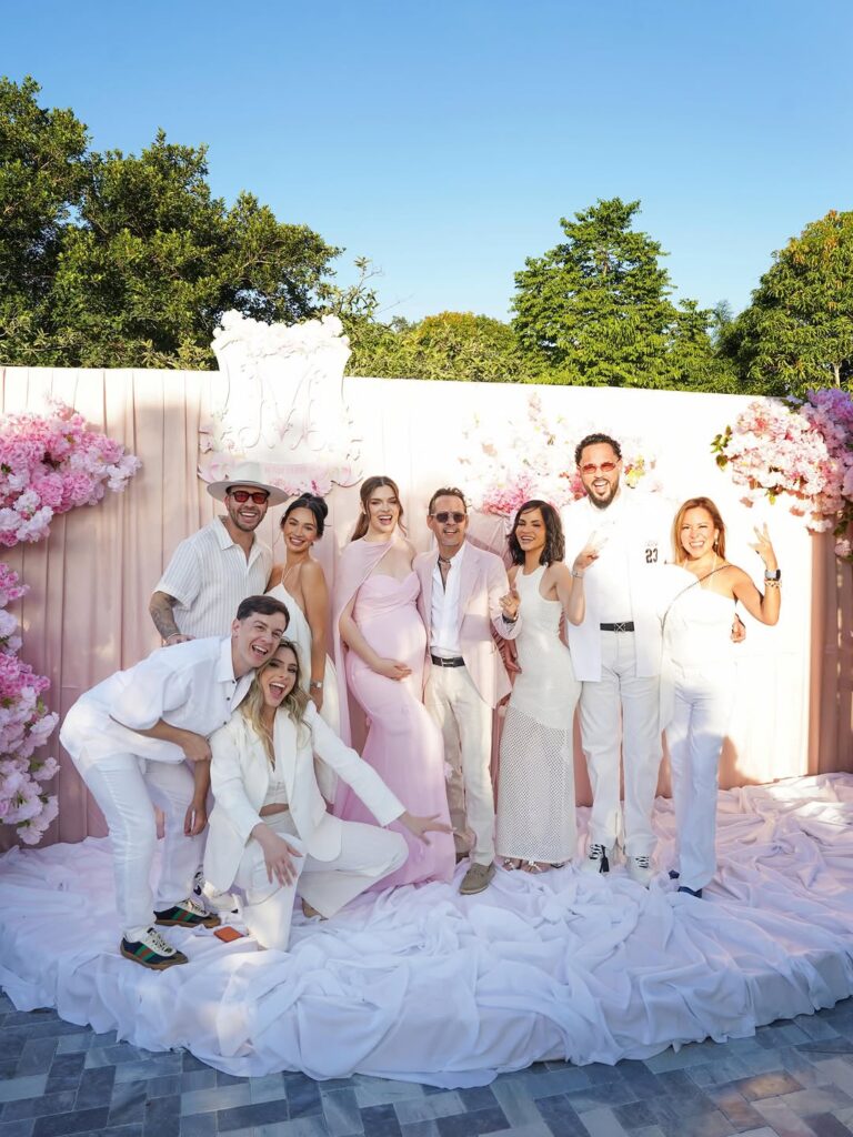 Celebrities join Marc Anthony and Nadia Ferreira at their princess's baby shower | De Último Minuto English