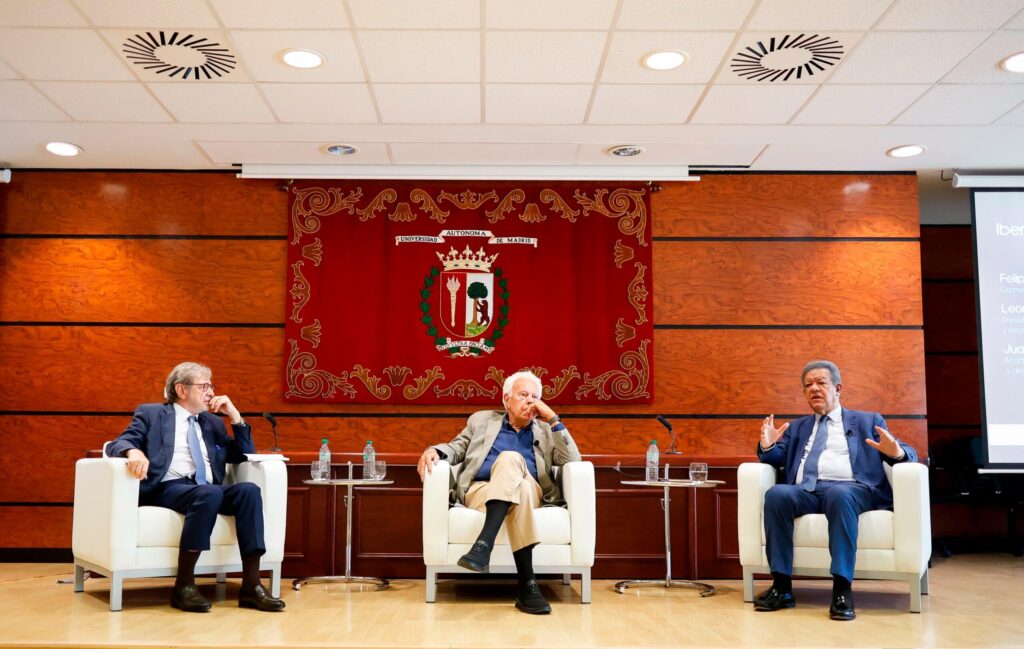 Leonel Fernández and Felipe González warn about global uncertainty and advocate for strengthening Ibero-American unity | De Último Minuto English