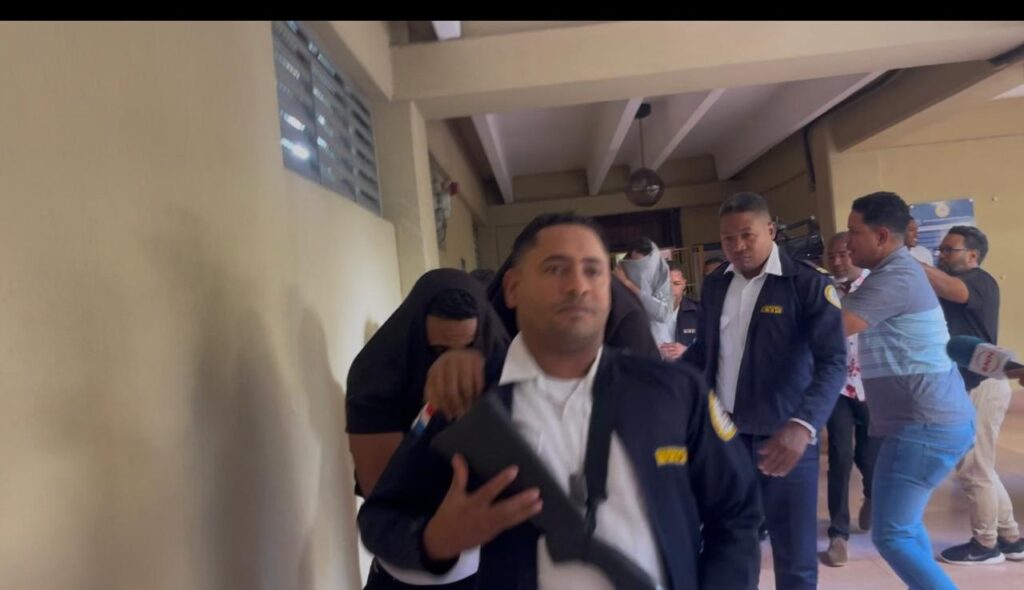 Judge postpones decision on coercion in Operation XL526 until Wednesday; | De Último Minuto English