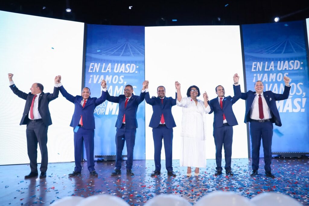 Radhamés Silverio closes campaign with a call to consolidate the transformation of the UASD | De Último Minuto English
