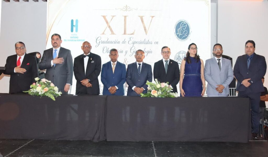 "HMDER graduates 15 new specialists in Obstetrics, Gynecology and Neonatology" | De Último Minuto English