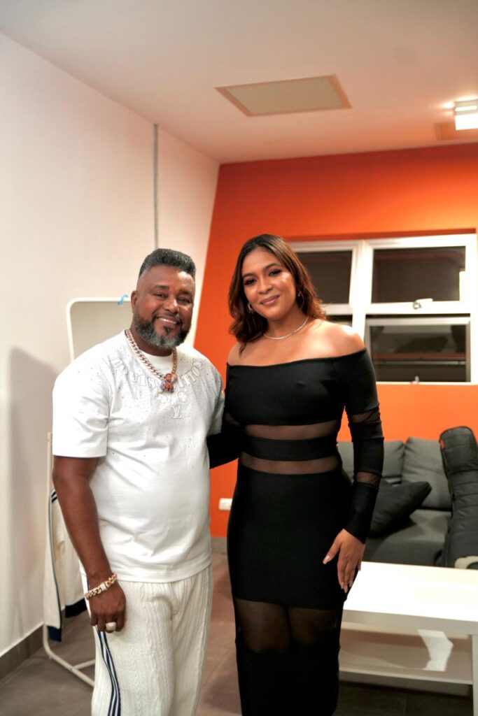 Renowned personalities were present at the Planeta Alofoke final | De Último Minuto English
