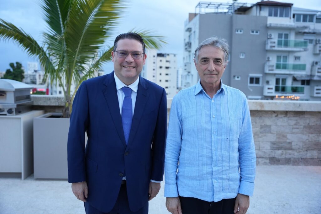 MICM gathers ambassadors to explain investment opportunities in the DR | De Último Minuto English