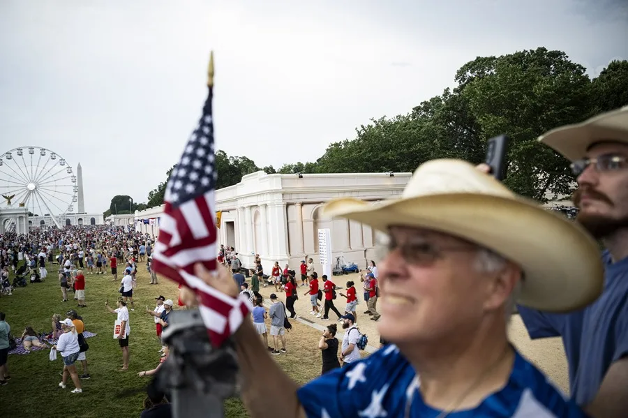 Millions of people in the US remain under heat and heavy rain alerts | De Último Minuto English