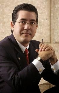 Luis Martín Gómez, former Director of Communications of the Central Bank, dies | De Último Minuto English