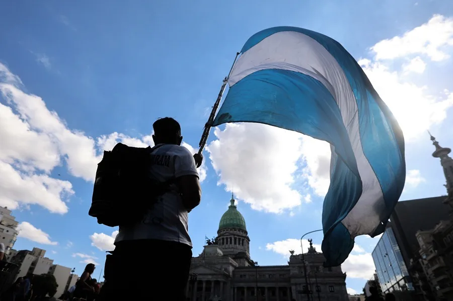AI surveillance in Argentina expanded during the Milei administration, according to Amnesty International | De Último Minuto English