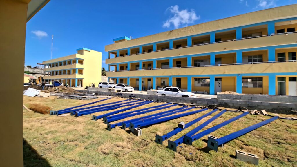 Final touches are being made to SDE schools that will add more than 60 classrooms for the 2026-2027 school year | De Último Minuto English