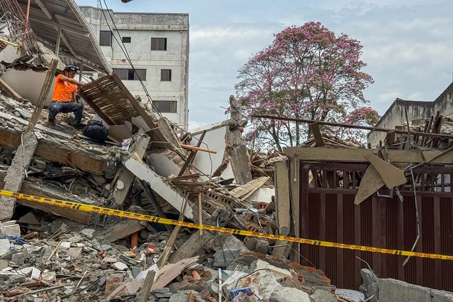 Mayor of Cali estimates that recovery after earthquake will take three years | De Último Minuto English