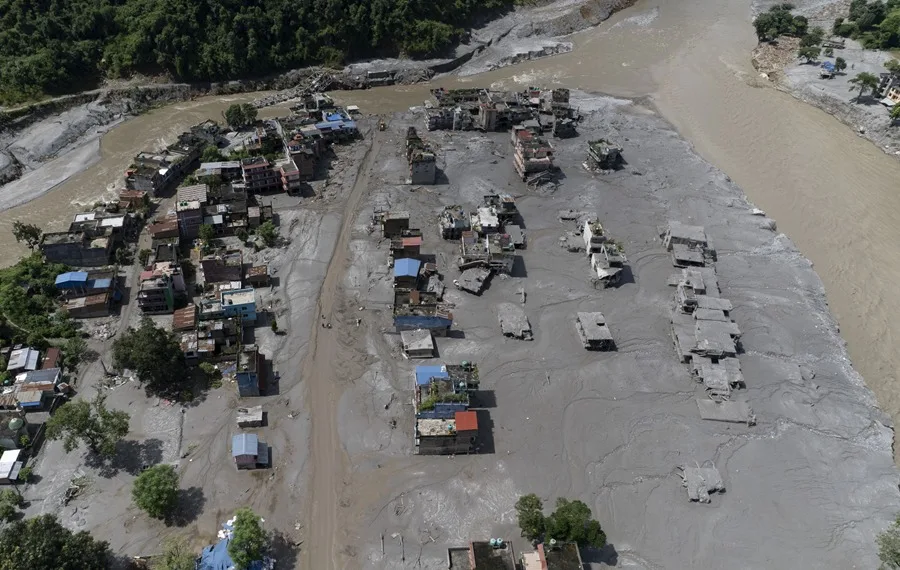 Nepal death toll from floods rises to 669, with nearly 3,000 still missing | De Último Minuto English