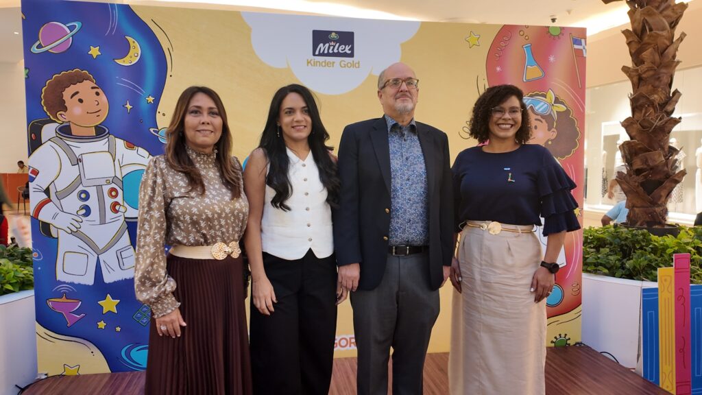 The VI International Children's and Young Adult Book Fair begins under the slogan “Reading makes you fly” | 3 | The VI International Children's and Young Adult Book Fair begins under the slogan “Reading makes you fly” | De Último Minuto English