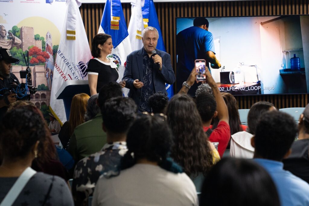 “La Familia Espejo” addresses everyday issues of Dominicans, highlights producer | 3 | “La Familia Espejo” addresses everyday issues of Dominicans, highlights producer | De Último Minuto English