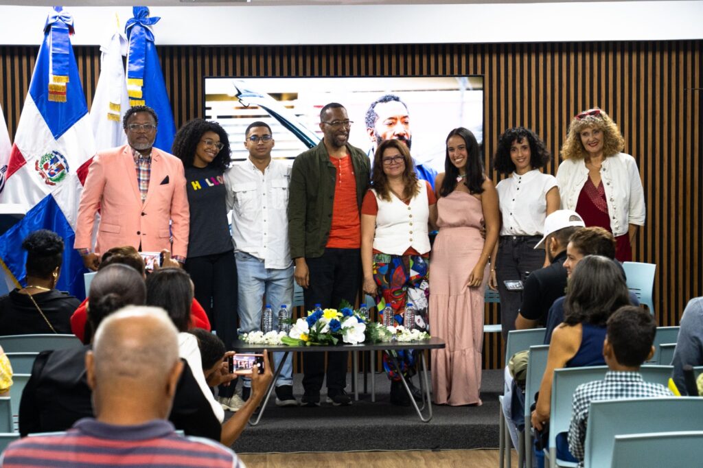 “La Familia Espejo” addresses everyday issues of Dominicans, highlights producer | 2 | “La Familia Espejo” addresses everyday issues of Dominicans, highlights producer | De Último Minuto English