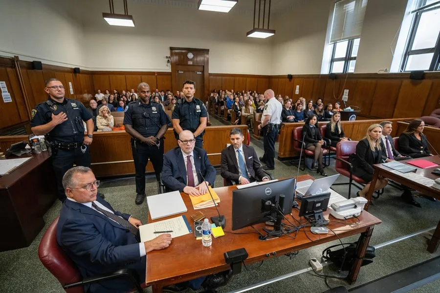A New York judge sentences Harvey Weinstein to 15 years in the second trial of the Haley case | De Último Minuto English