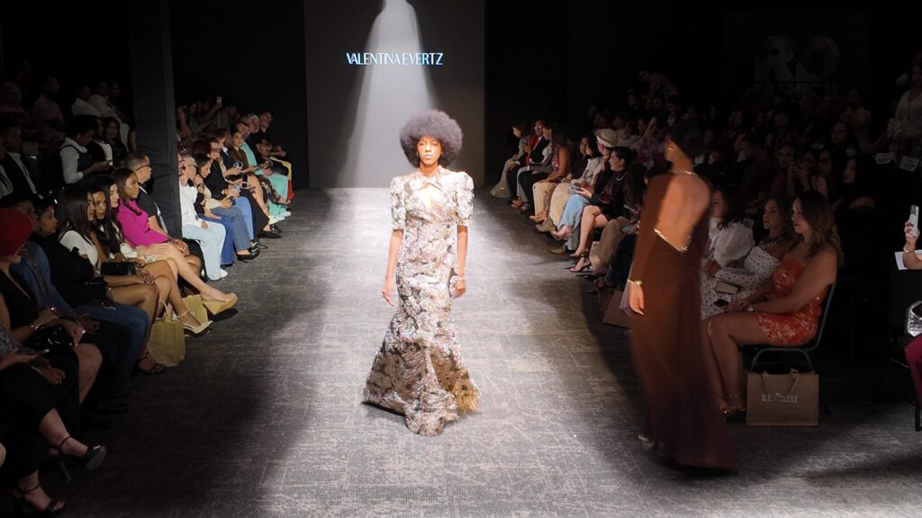 Fashion and entertainment figures shine on the second day of RD Fashion Week 2026 | 5 | Fashion and entertainment figures shine on the second day of RD Fashion Week 2026 | De Último Minuto English