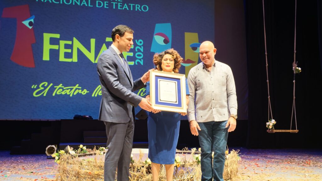 Amaury Sánchez highlights the legacy of Olga Bucarelli and announces progress in artistic training | 3 | Amaury Sánchez highlights the legacy of Olga Bucarelli and announces progress in artistic training | De Último Minuto English