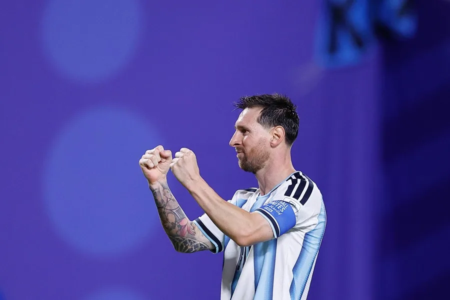 Messi arrives in Argentina for his farewell to the national team | De Último Minuto English